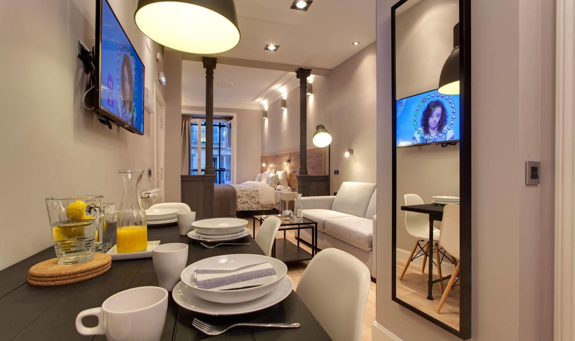 מדריד Suites You Platinum מראה חיצוני תמונה